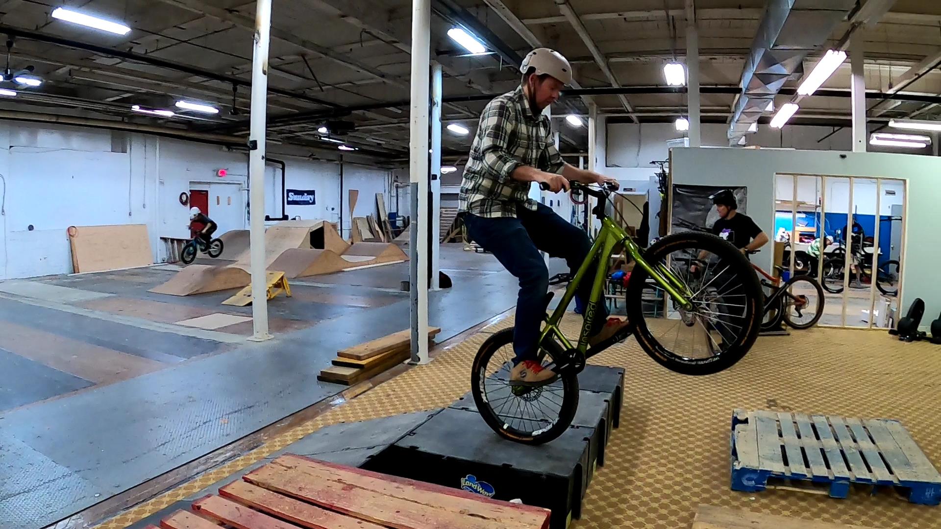 Indoor Trials At Peace Dale Ramp Room This Is Bike Trials   2023 01 12 Trials Peace Dale Ramp Room YouTube Framegrab 06 